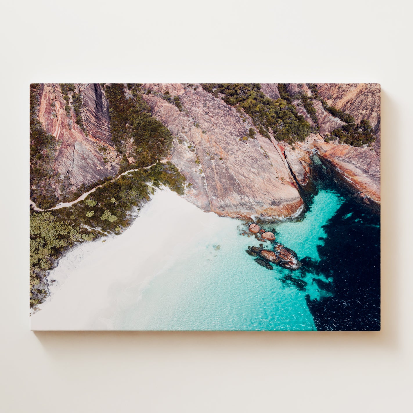 FVR0106 - HELLFIRE BAY
