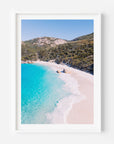 FVR0184 - LITTLE BEACH